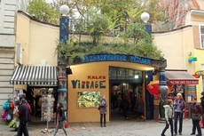 Hundertwasser Village_01.JPG